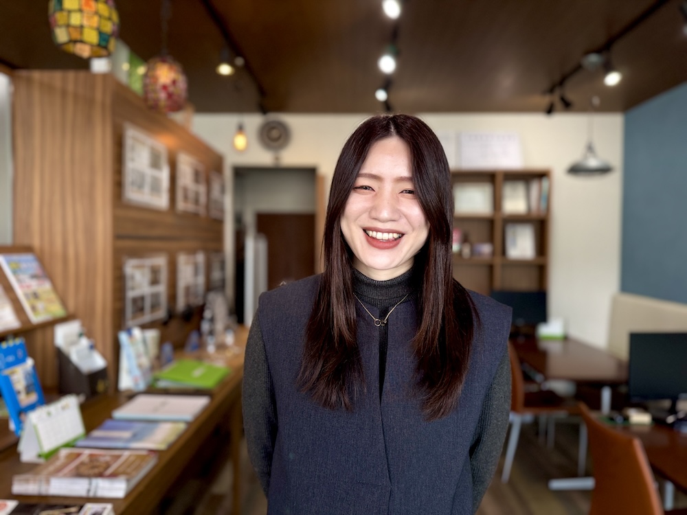 山田　眞由